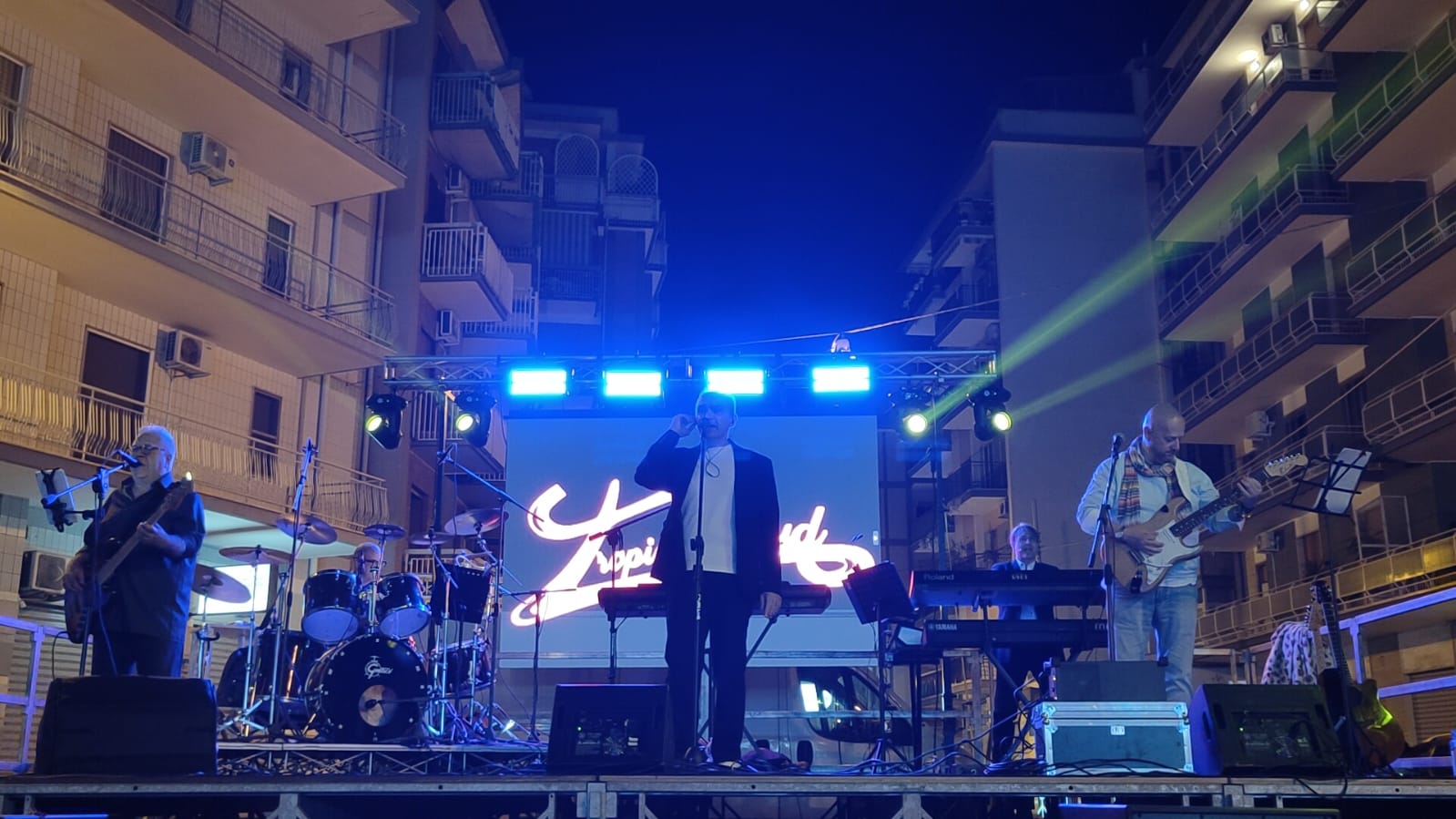 Tropico del Sud live